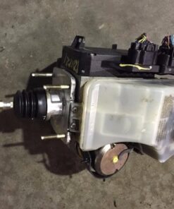 Alternative view of 1998-2000 Lexus GS300 ABS Anti-Lock Master Cylinder Brake Booster Actuator