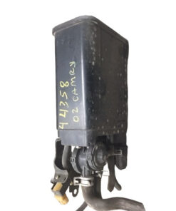 Alternative view of 2002-2003 Toyota Camry Fuel Vapor EVAP Emissions Charcoal Canister 2.4L OEM