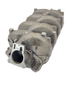 Alternative view of 2003-2007 Silverado Sierra 2500 3500 Intake Manifold GM 8.1L EGR Provision 12574559 OEM