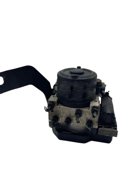 2005-2006 Hyundai Tiburon Anti-Lock Brake Assembly OEM 58920-2C600 - Image 3