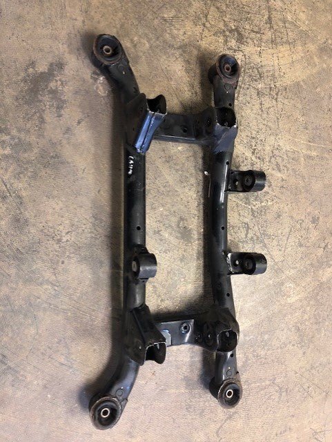 2005-2007 Kia Sportage Rear Subframe Suspension Crossmember Cradle AWD 4WD 4X4