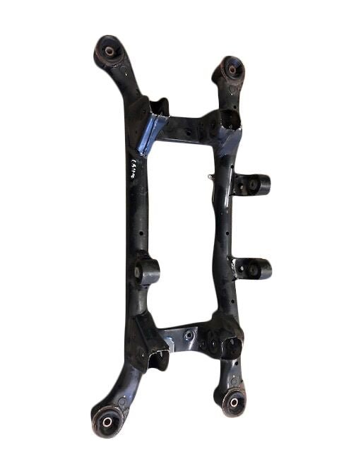 2005 Kia Sportage Tuscon Rear Subframe Suspension Crossmember Cradle Front Wheel Drive