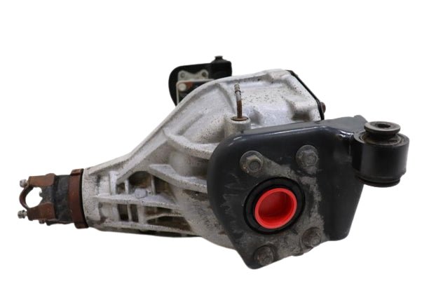 2006-2010 Hummer H3 Front Axle Differential Carrier - Image 4