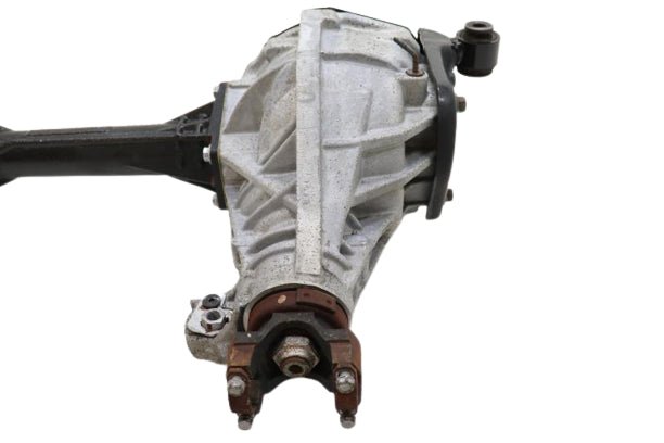 2006-2010 Hummer H3 Front Axle Differential Carrier - Image 2
