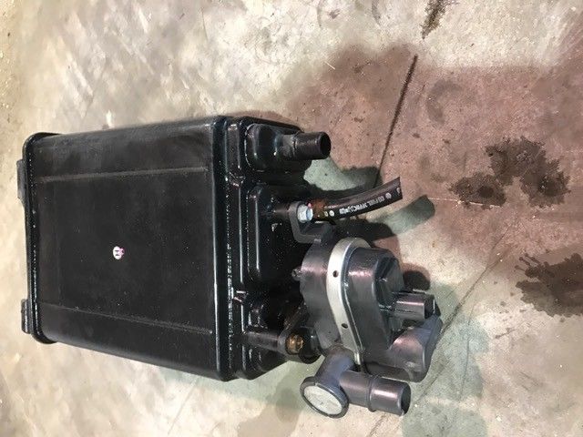 2007-2011 Toyota Camry Charcoal Fuel Gas Emissions Vapor Canister 77740-06210 - Image 2