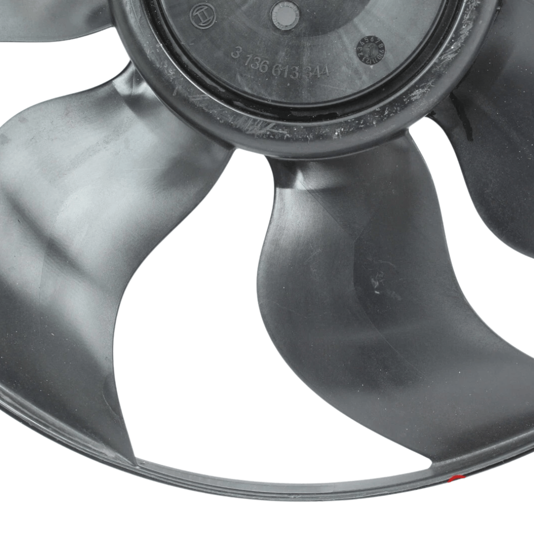 2008-2018 Mercedes W204 C250 COUPE Engine Radiator Cooling Fan Motor Assembly OEM - Image 3