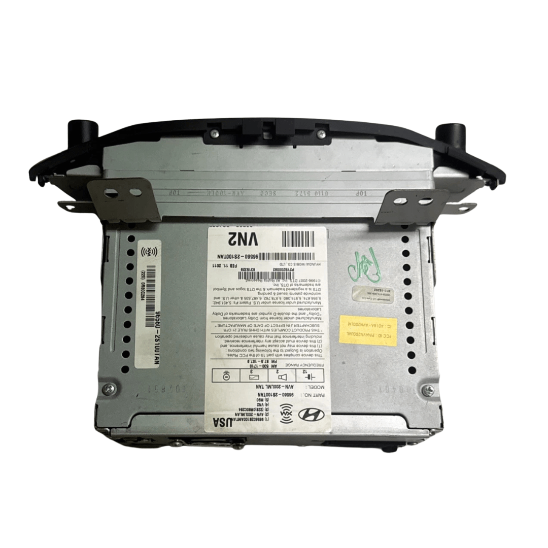 2010 - 2013 Hyundai Tucson OEM AM FM Radio Navigation Stereo XM MP3 CD Player - Image 9