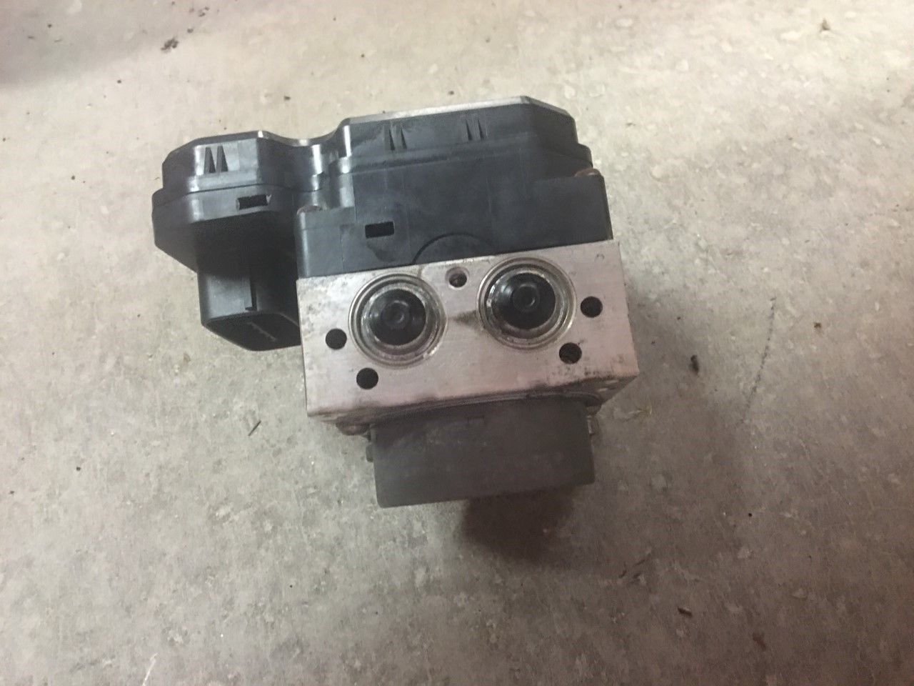 2015 Toyota Corolla Anti lock Brake Pump ABS Assembly Actuator