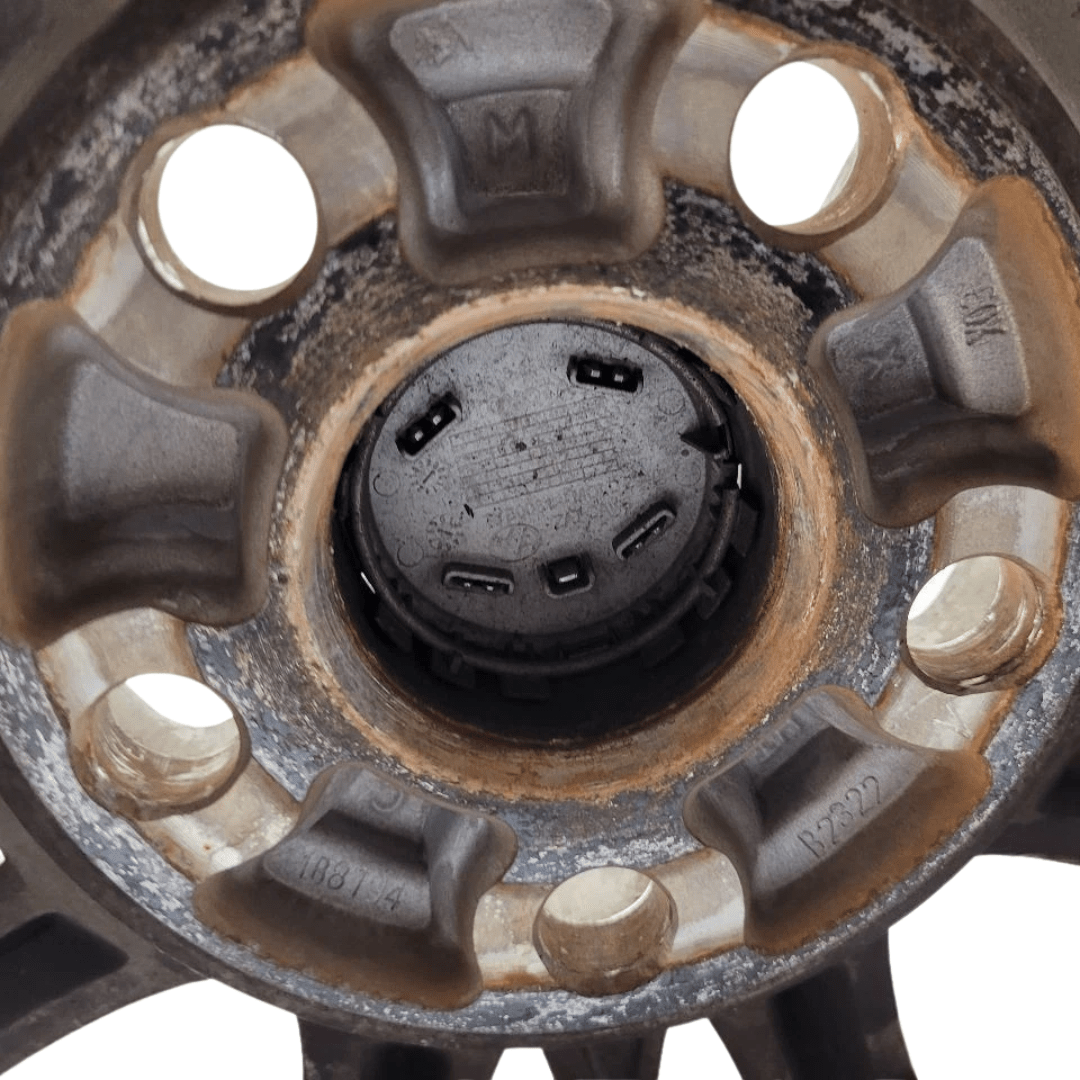 2017 TOYOTA CAMRY Wheel 17x7 Alloy 15 Spoke - Image 7