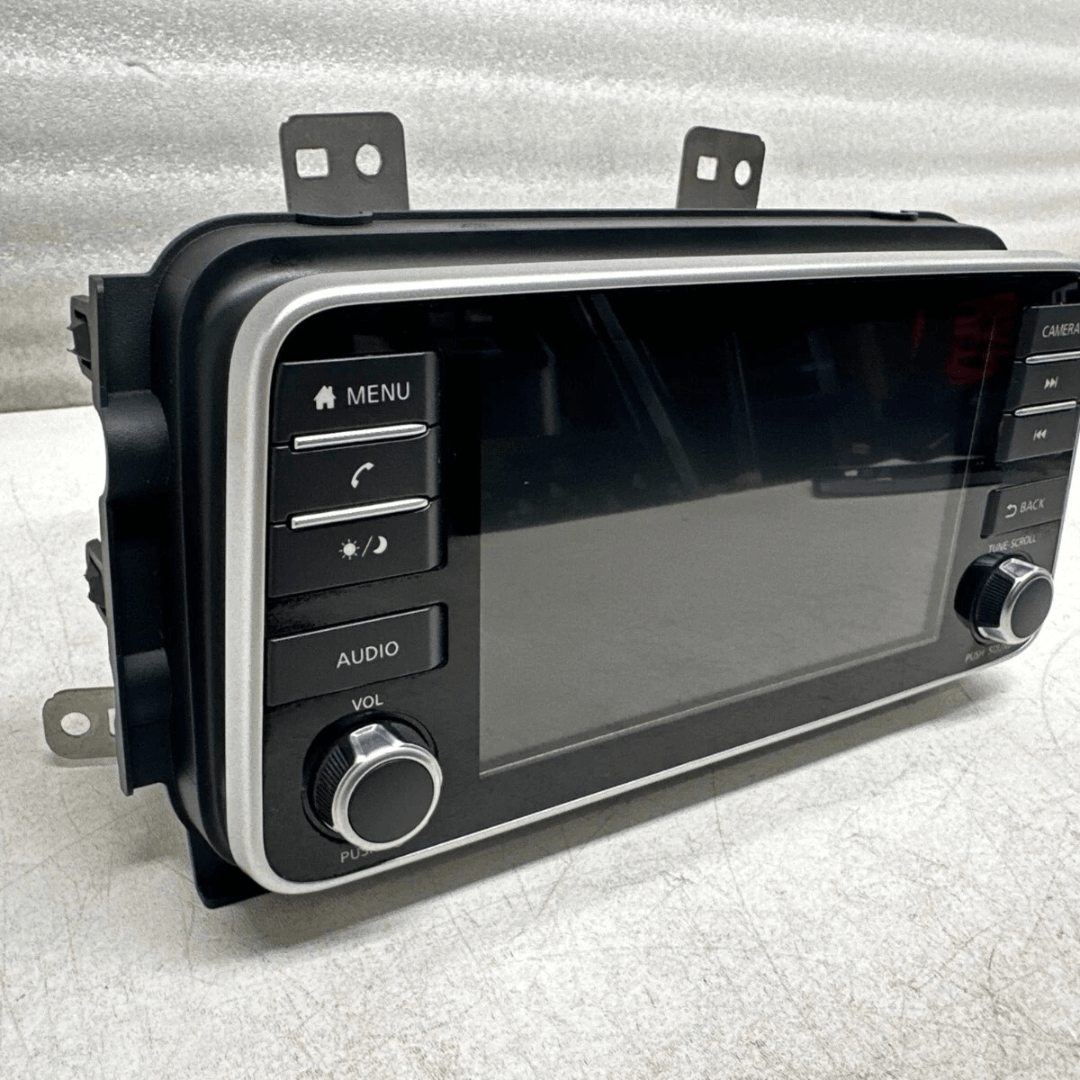 2018 - 2023 Nissan Kicks Versa OEM Display Multi Media Bluetooth Radio Receiver - Image 3