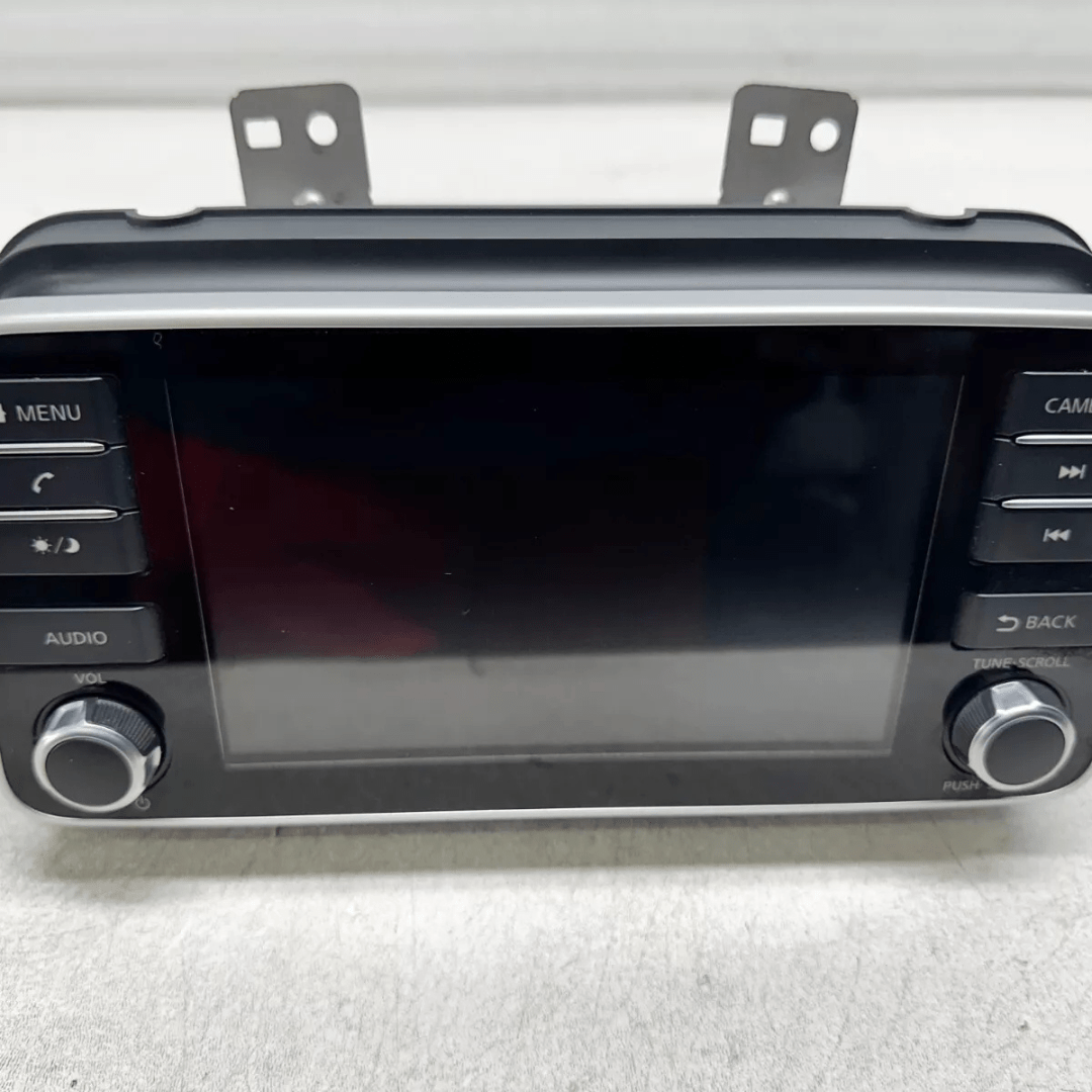2018 - 2023 Nissan Kicks Versa OEM Display Multi Media Bluetooth Radio Receiver - Image 2