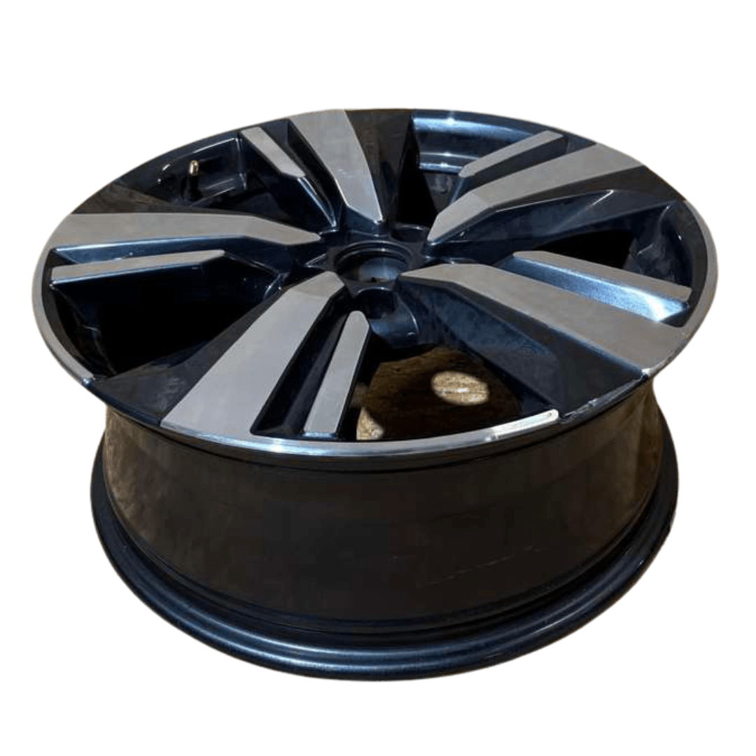 2021 Nissan Rogue 62829 96987 aluminum OEM wheel rim 19 x 7.5 - Image 2