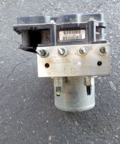 2009-2011 Infiniti FX35 AWD ABS Anti-Lock Brake Pump Actuator Assembly OEM - view 2